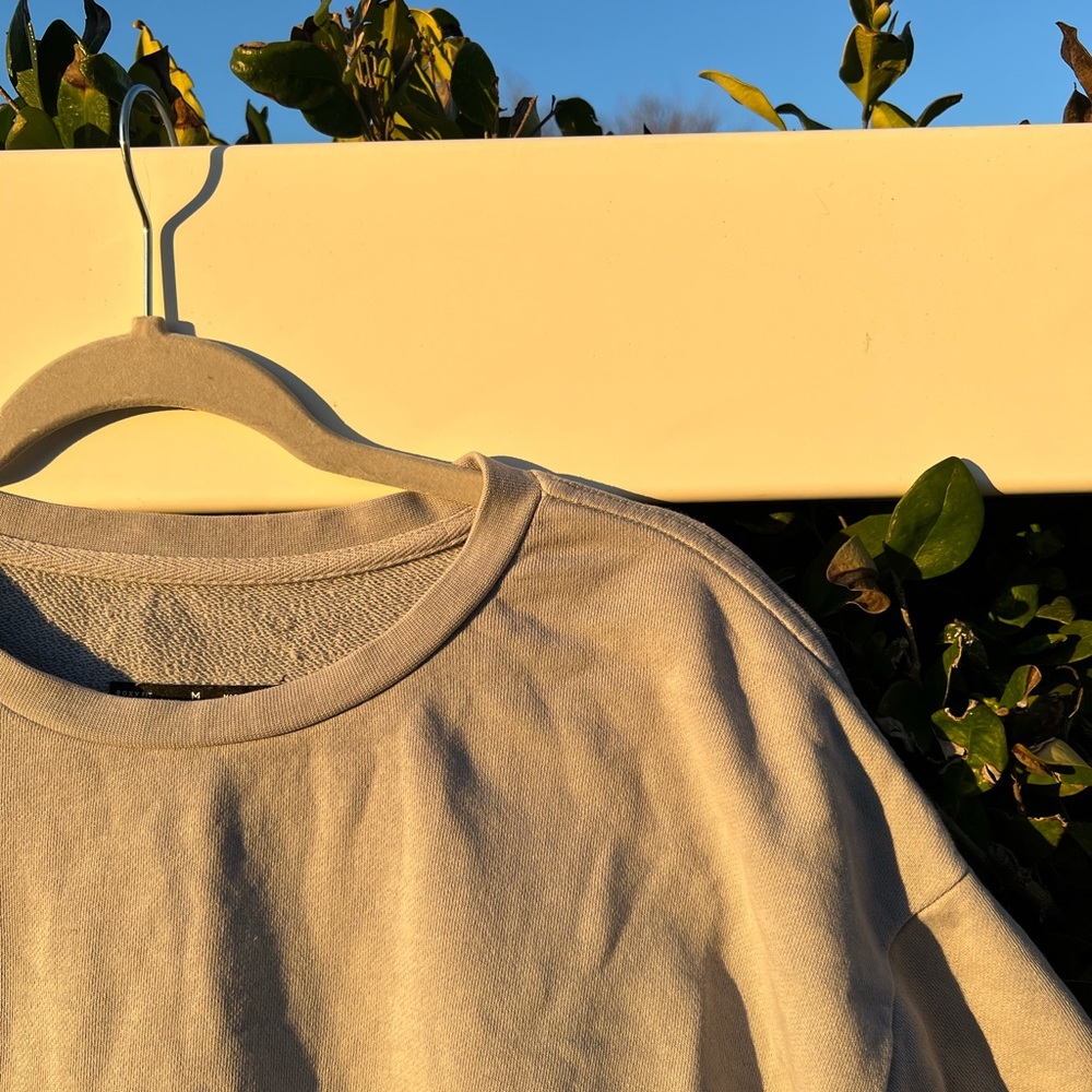 Textured blue t-shirt!